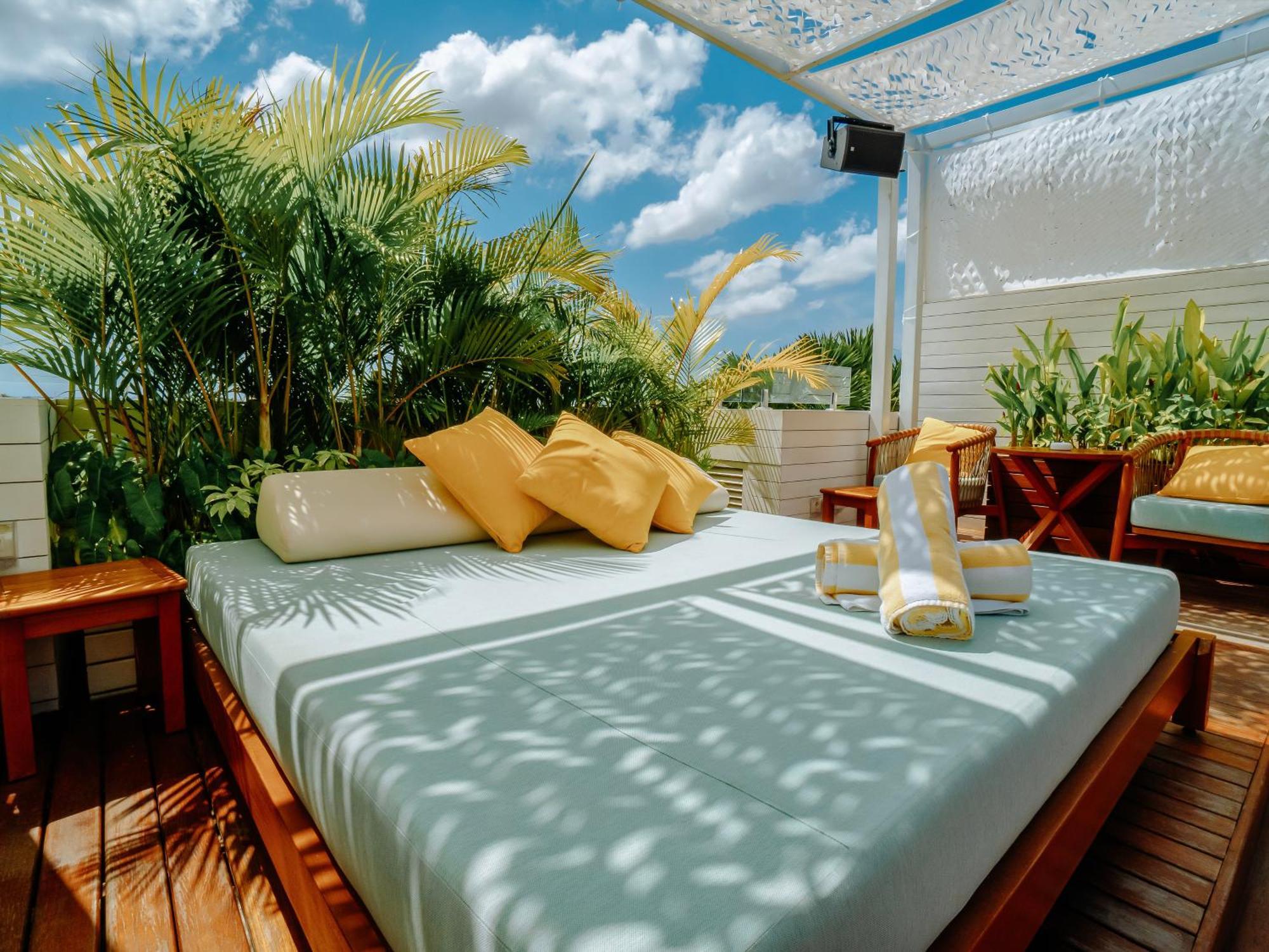 Secana Beachtown Resort & Residences Canggu Extérieur photo